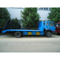 Dongfeng 145 Flachbett-Abschleppwagen, aus Porzellan-Flachbett-LKW gefertigt